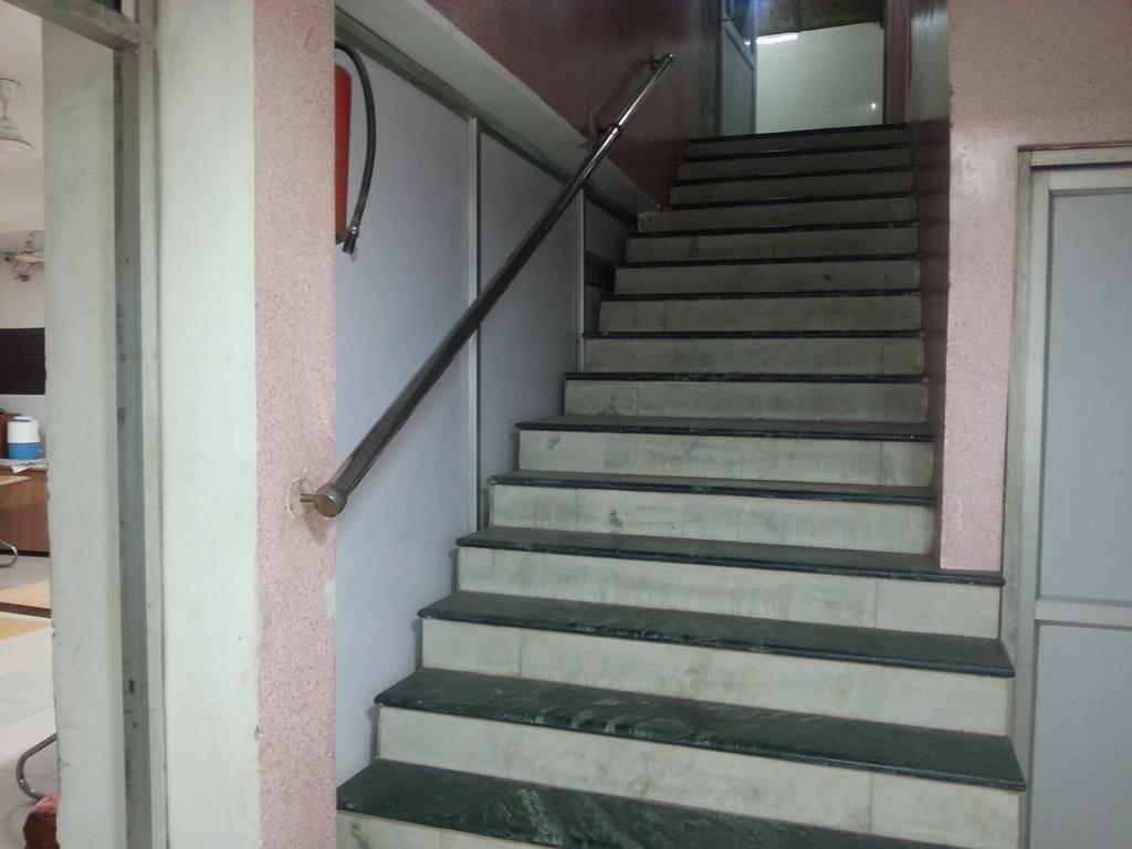 Hotel Royale Paradise Noida Exterior foto